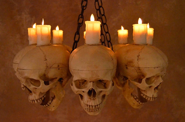 "Skull Chandelier With 8 Skulls And Flameless Candles" Haunted House Lighting - Image 3
